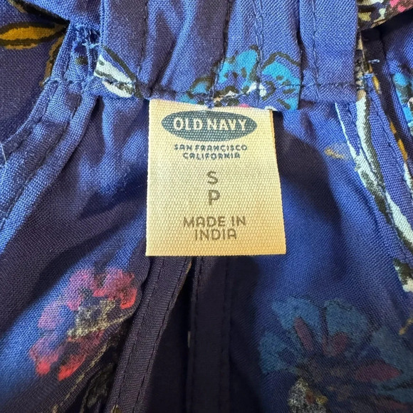 NWOT - Old Navy Halter Shift Dress in Blue Floral - Picture 5 of 6